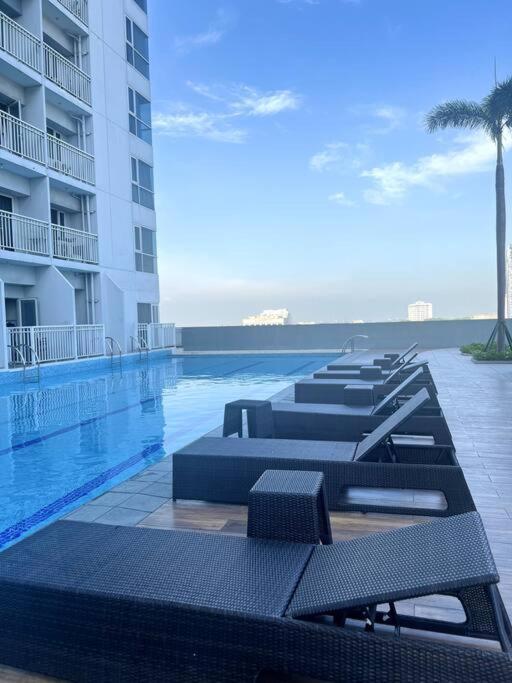 Casa Cintores Condo Near Picc With Free Parking Manila Exterior photo